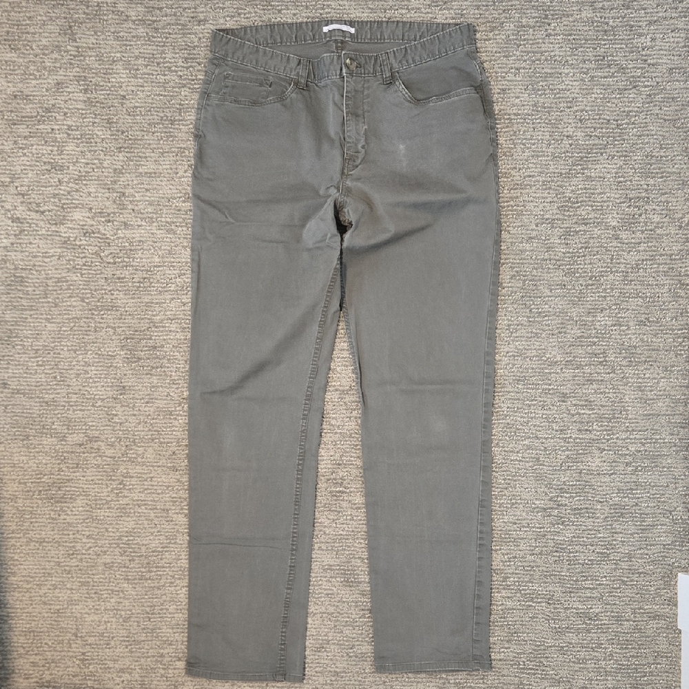 Calvin Klein Men's Gray Chinos